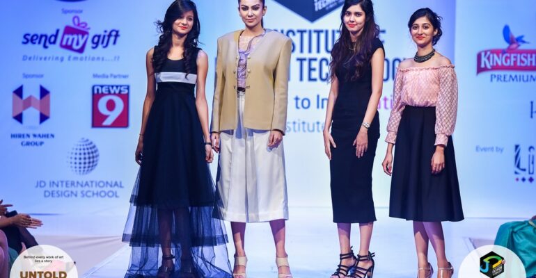 JD Annual Design Awards 2016 – Untold Stories : "CALICO" Designers : Arpita Goliya, Nafiya Monis & Sejal Gulechha Photography : Jerin Nath