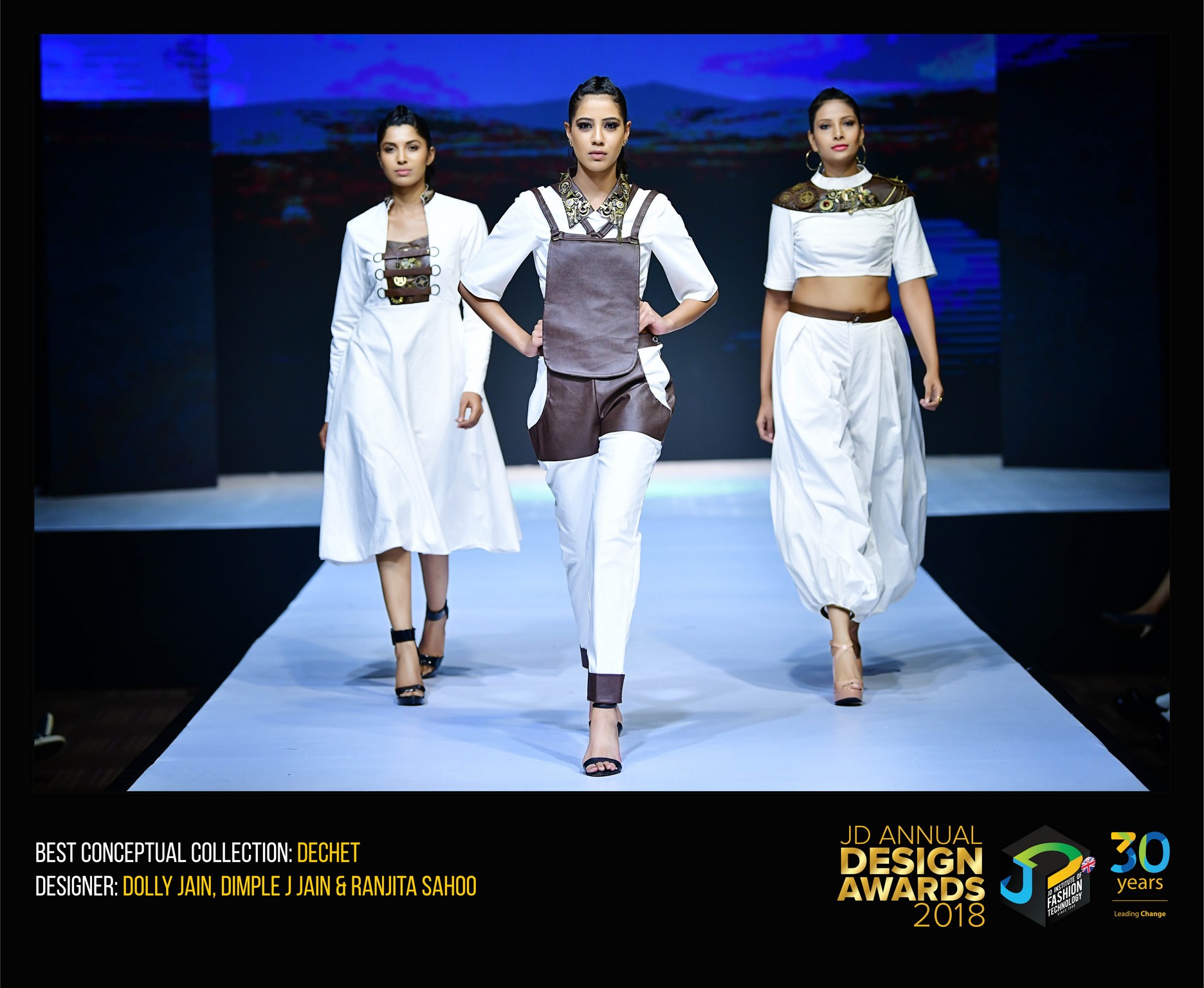 Dechet – Change – JD Annual Design Awards 2018 | Designer: Dimple, Dolly and Ranjita DFD July A 2017 | Photography : Jerin Nath (@jerin_nath)