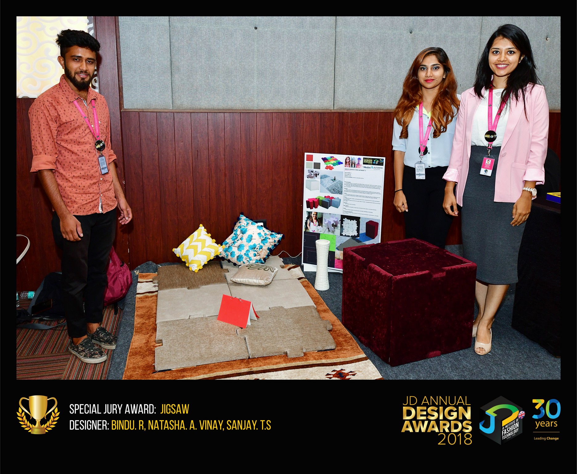 JIGSAW – Change – JD Annual Design Awards 2018 | Designer: BINDU.R, NATASHA.A.VINAY, SANJAY.T.S | Photography : Jerin Nath (@jerin_nath)