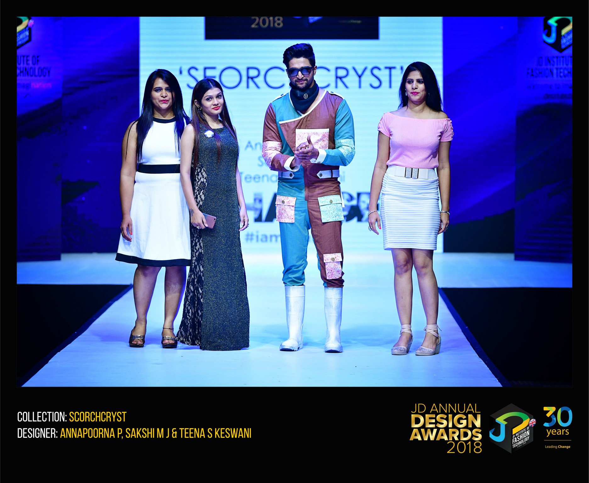 Scorch Cryst – Change – JD Annual Design Awards 2018 | Designer: Annapoorna, Ishika and Teena | Photography : Jerin Nath (@jerin_nath)