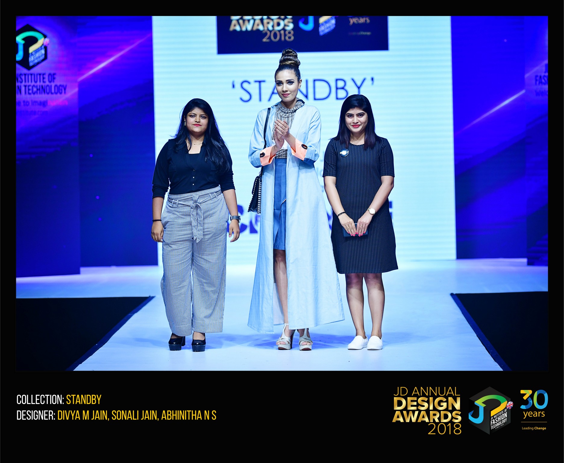 Stand By for the ease of pain – Change – JD Annual Design Awards 2018 | Designer: Abhinitha, Divya and Sonali | Photography : Jerin Nath (@jerin_nath)