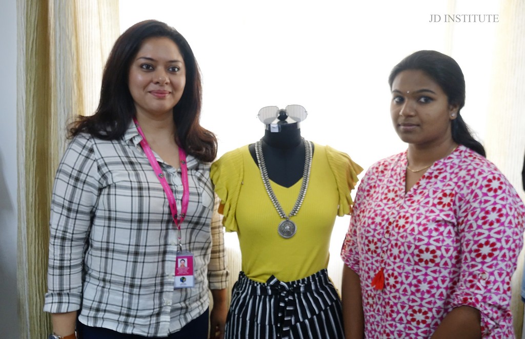 Workshop on Wardrobe Styling | JD Institute