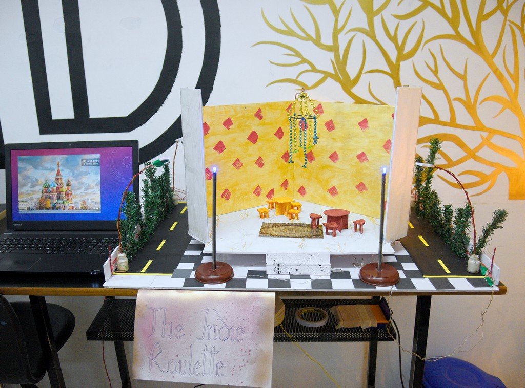 STUDENTS OF INTERIOR DESIGN DISPLAY MINIATURE RETAIL SPACE LAYOUTS 13