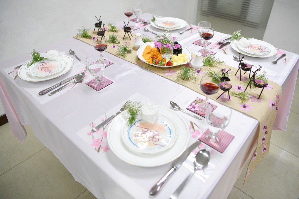 DINING SETUP OPTIONS BY INTERIOR DESIGN STUDENTS