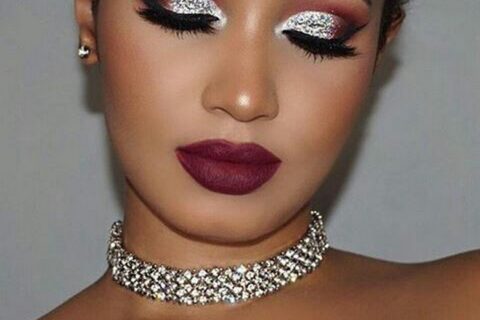 Glitter makeup