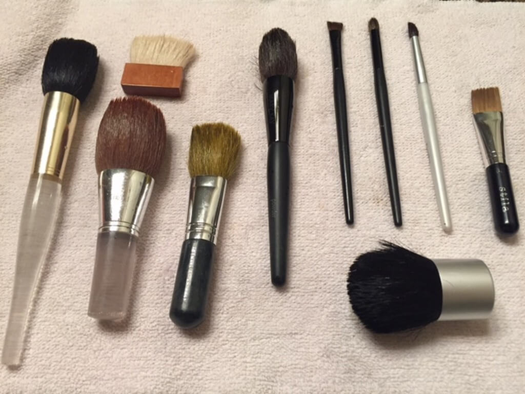 Tips to take care of your Makeup Brushes