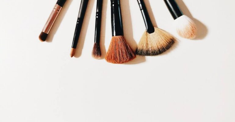 Tips to take care of your Makeup Brushes