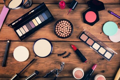 BEAUTY MARKET TRENDS 2022