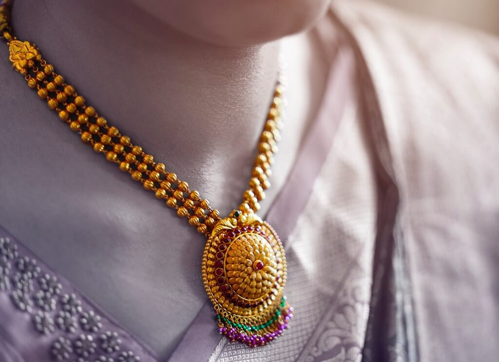 Indian Jewellery Types – Must have for every occasion