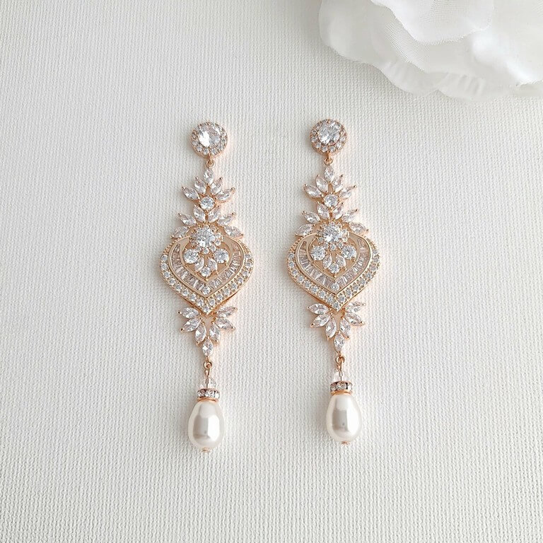 Chandelier Earrings: Elegance Personified