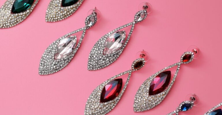 Chandelier Earrings: Elegance Personified