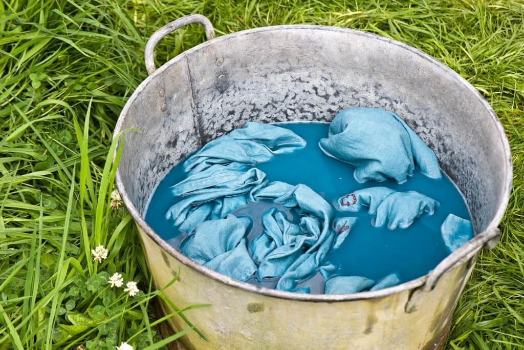 NATURAL DYES: Different Types and Methods