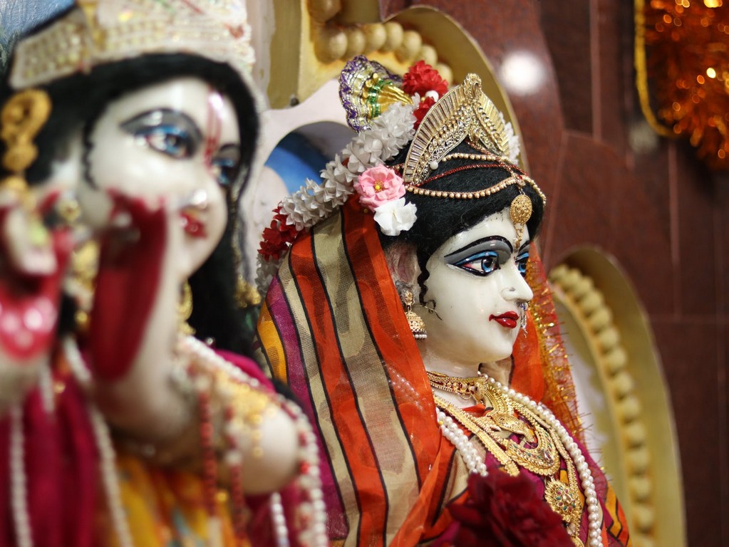 Krishna Janmashtami Unfolding 21st Century Celebrations  