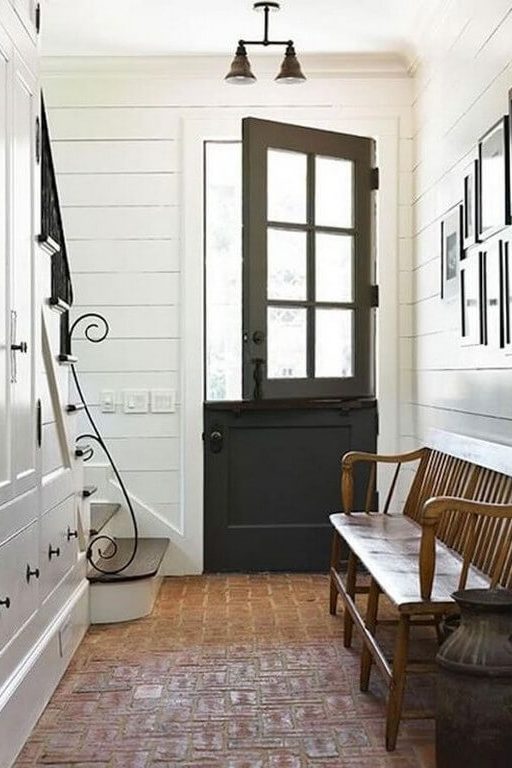 Types of doors used in interior design