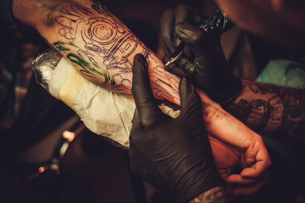 Tattoo care: Do’s & Don’t to follow before you get inked