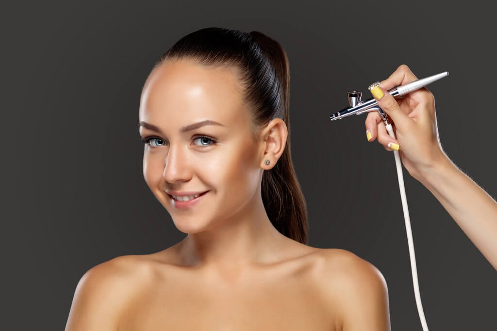 AirBrush Makeup: What Are The Benefits?