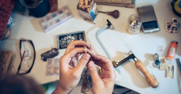 Jewellery Making: The Materials Used!