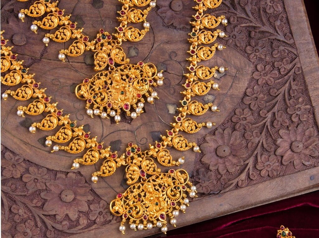 Traditional Indian Jewellery: History And Significance