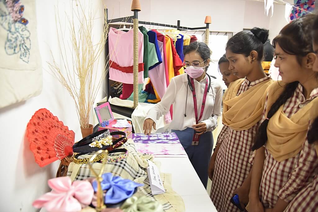 Design meets excellence. Jediiians from Goa center showcase their skills and creativity in their first exhibition 