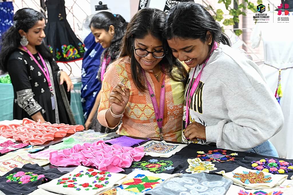 Aspiring Designers Put Up A Grand Display