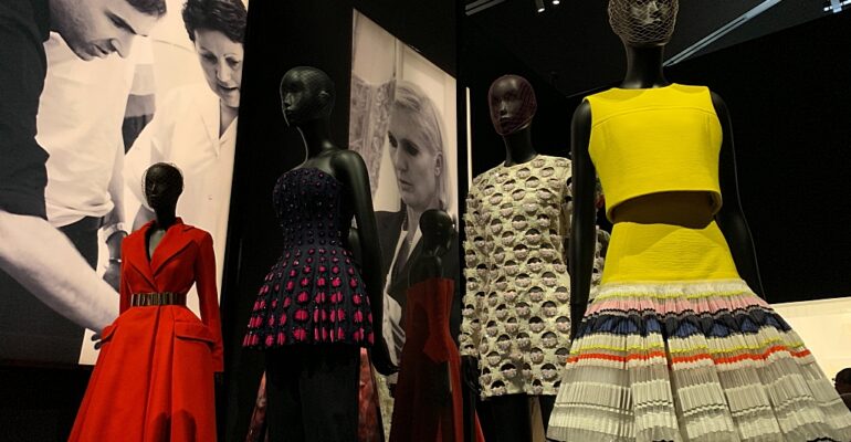 The Importance Of Creativity & Innovation in Fashion Design Education  (3)