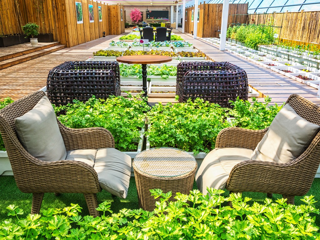 A covered lifestyle garden with indoor and outdoor living