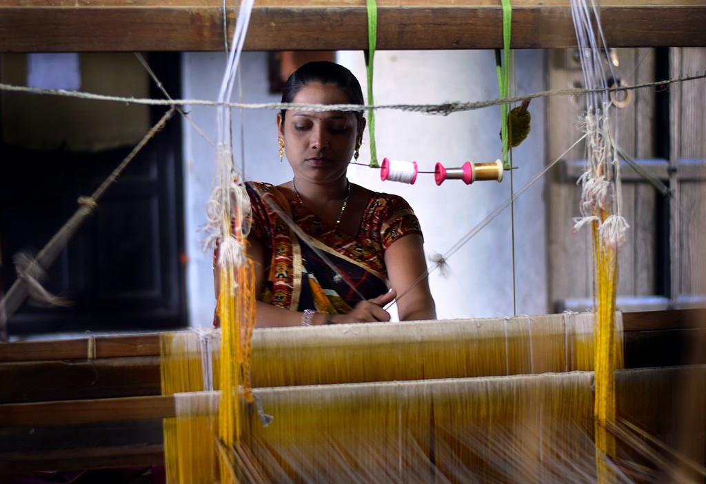 The History of Handloom Weaving Through The Ages (5)