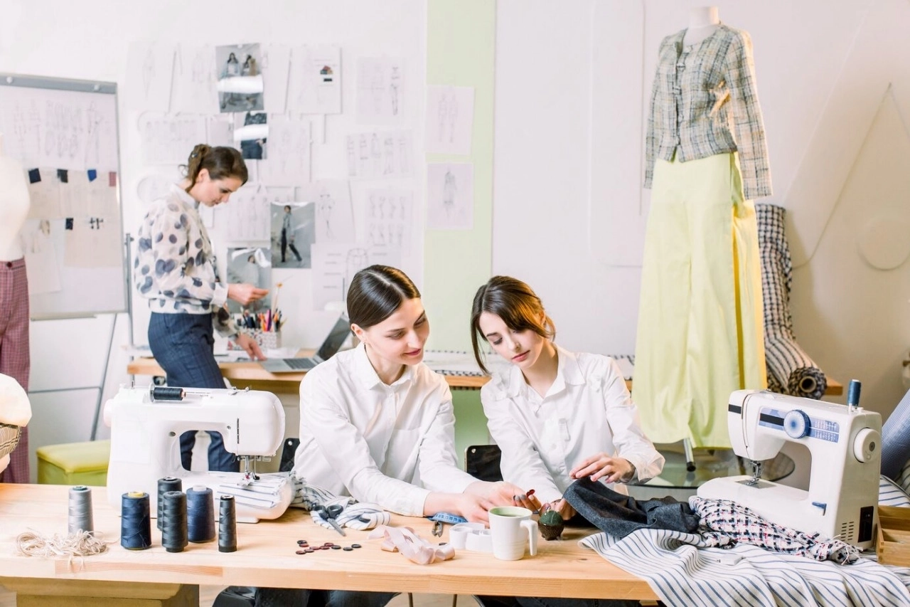 Best Sustainable Fashion Courses Changing the Industry 