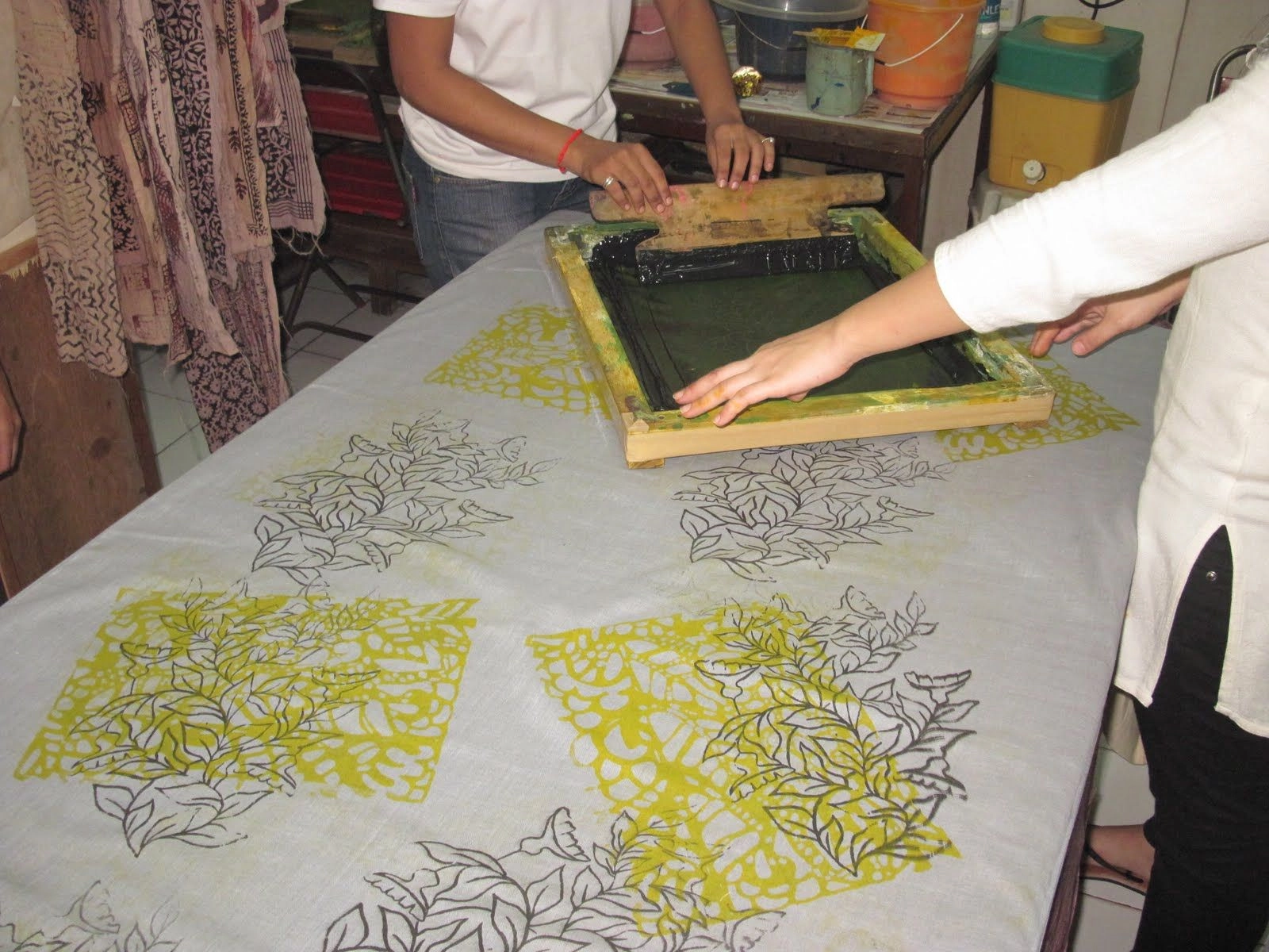 textile designing from JD Institute of Fashion 