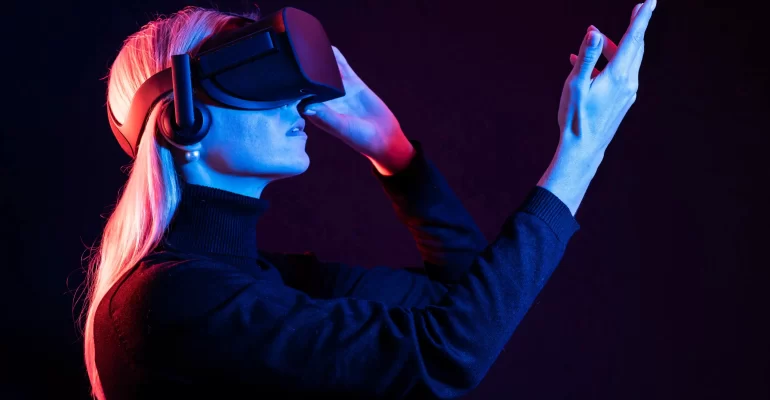 How Virtual Reality is Changing the Way We Experience Design (1)